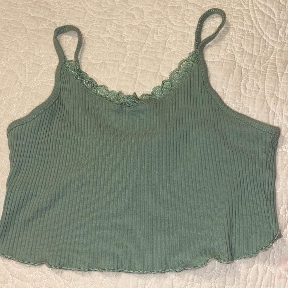 Green lace crop top Shein Medium